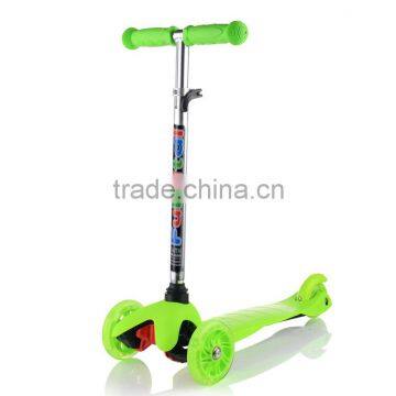 Two front wheels mini kids kick scooter for promotion