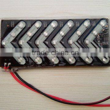 Hot sale arrowheaded LED flashing light for aotu