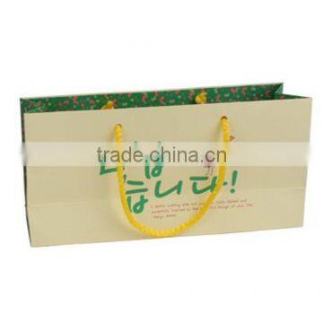 2015 Paper Packaging Bag Paper Bag for Clothing Printing photo-4