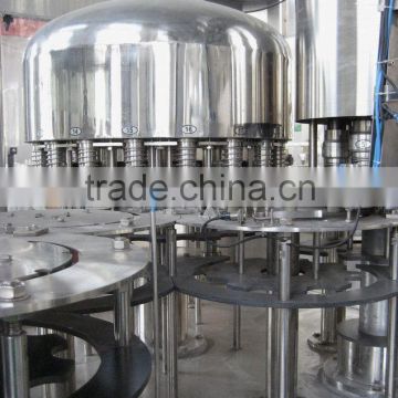 liquid filling machine