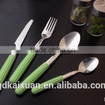 Colorful PP Plastic Handle Cutlery Set KX-P028