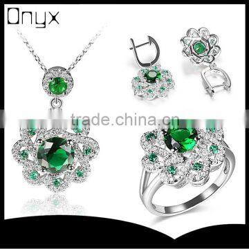 2016 Elegant custom green jade sunflower zircon jewelry set with pendant ear studs and ring