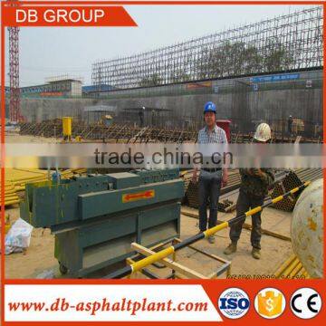 Automatic steel bar derusting and straightening machine steel tube straightening machine