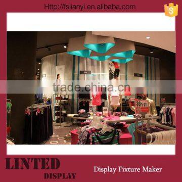 Modern Clothing Display Gondola