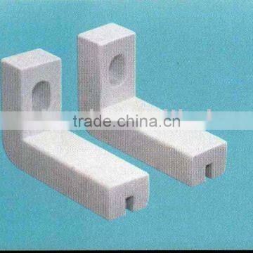 Moulded compounds for immobility