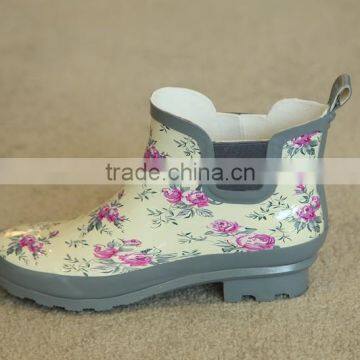 Ladies Waterproof Ankle Rubber Rainshoes