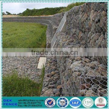 Stone Fence Vinyl Coated Wire Mesh Planters