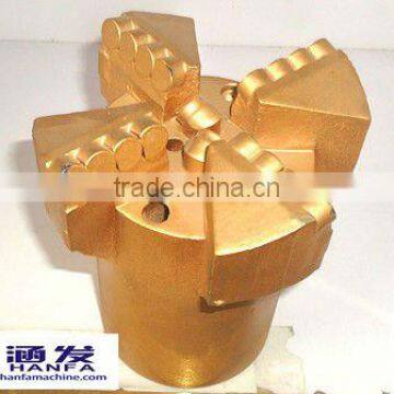 PDC drill bit