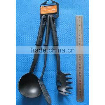 115054 NYLON KITCHEN TOOLS