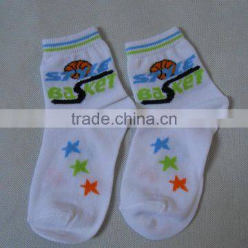 Top Quality Fashion Kids Football Socks for Spring Wear photo-5