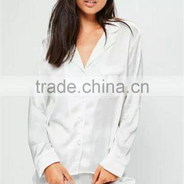 MGOO Custom Fashion White Piping Pajama Sets Custom Brand Logo Embroidered Sleepwear 100 Polyester Satin photo-5