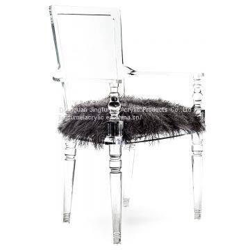 Luxury Dining Chair Modern Transparent Gaming Chair Acrylic Chiavari Chair with Fur Cushion