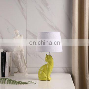 European modern animal yellow cute cat shape ceramic bedroom desk lights for home hotel