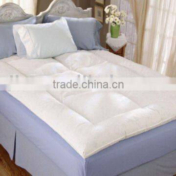 Down Alternative Fiber bed mattress topper