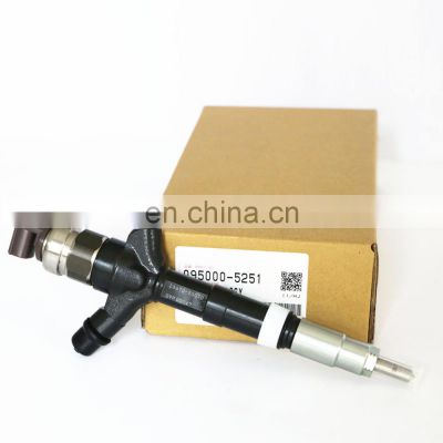 095000-5251,23670-30070,095000-5250,23670-39086 genuine new common rail injector 2367030070,2367039086 for Toiyoita 1KD