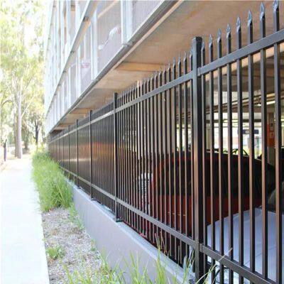 Pièces de clôture en fer forgé et en acier inoxydable pour la sécurité des balcons, des jardins et des fermes