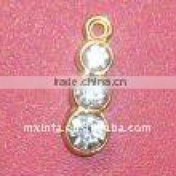 Rhinestone pendant for lingerie