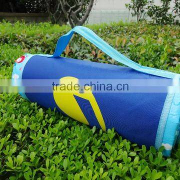 Eco-friendly portable self packing roll up travel play carpet crawl mat