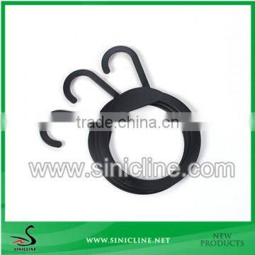 Sinicline Personalized plastic scarf hanger