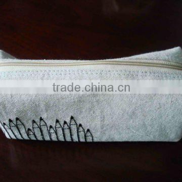 Guangdong embroidery pencil bag