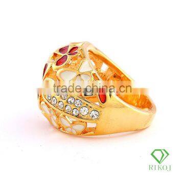 brightly yellow gold plating crystal color rings