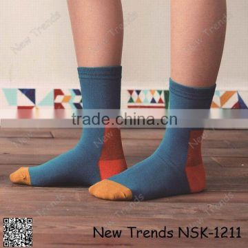 Fashion block colors man cotton socks