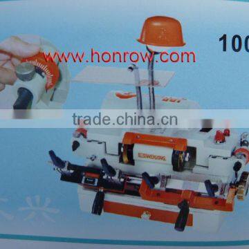 Model 100-F WenXing key cutting machine with external cutter