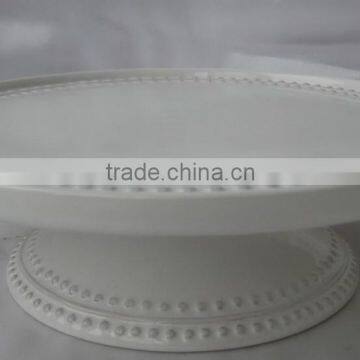 Wholesale Cream Ceramic Cake Stand With Beaded