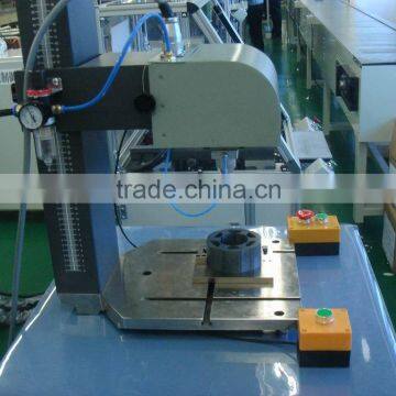 Pneumatic marking machine for nameplate