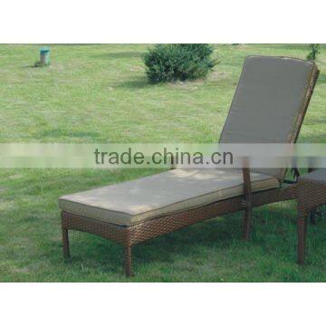 HC-J024-C shape beach sun lounger with cushion