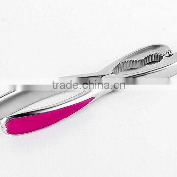 newest design heart shape zinc alloy nut cracker kitchen gadget