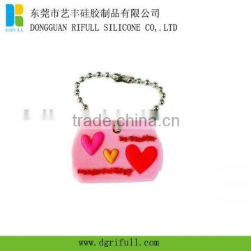 promotional gift pink heart element silicon keychain