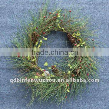 2012 Hot Selling Artificial Xmas Plastic Wreaths