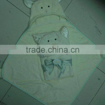 2014 hot sale animal shaped infant towel