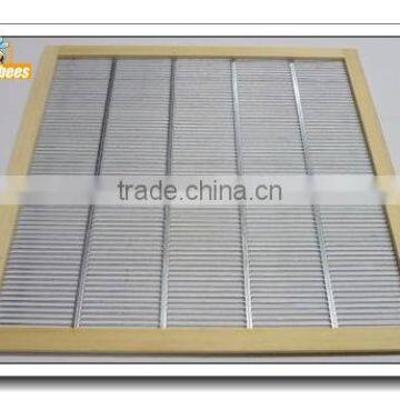 Beekeeping Tool Metal Queen Excluder With Bound photo-3