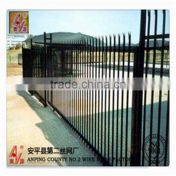 China Supplier Top Quality Hot Dipped Galvanized Steel Palisade Fence/fencing for Sale photo-2