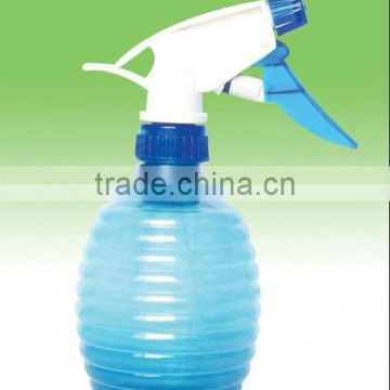 Garden spray bottle