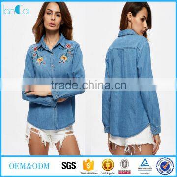 2017 new style for denim shirt women with flower embroidery at front in washing blue color