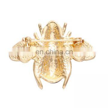 China Wholesale Lovely Zinc Alloy Yellow and Black Enamel Bee Pins Brooch For Gifts photo-2
