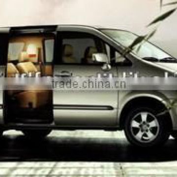 Dongfeng Yumsun MPV