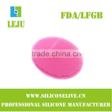 comfortable silicone facial brush