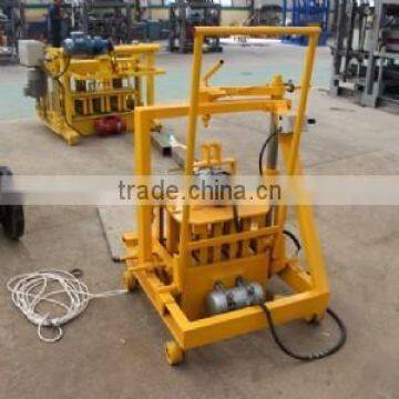 Cheap Concrete Brick Making Machine/ Manual Block Making Machine for Sale QT 40-3C photo-2