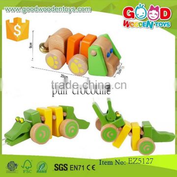 new product pull crocodile toys size 22.5*12.5*14 cm OEM intelligent wooden crocodile for kids EZ5127