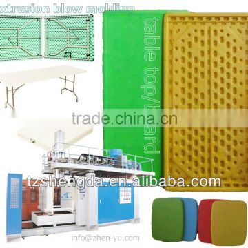 extrusion blowing machine for table board