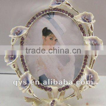 Round Diamante Alloy Photo Frame