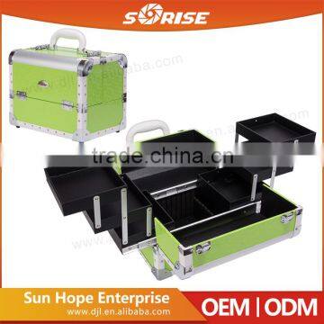 Professional empty pvc/aluminum makeup case cosmetic beauty box with 4 tier tray