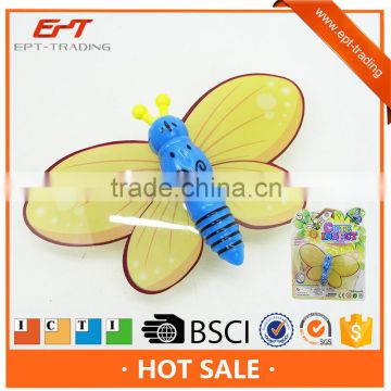 Cute mini toys wind up moving bee toys for promotion