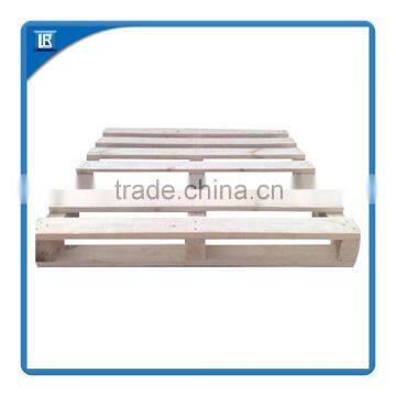 Cheap Price Pine Molded European Solide Load Capacity Wooden Pallet for Sale photo-2