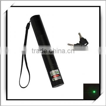 Cheap! 100mW 532nm Flashlight Style Green Laser Pointer Black