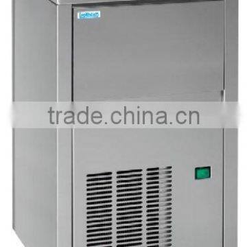 Crushed snow ice machine maker